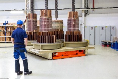 Самоходный транспортировщик электрический грузоподъемностью 50 тонн