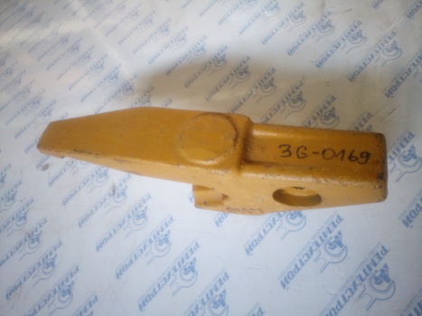 Адаптер коронки зуба ковша 1U3252