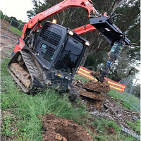 Гидробур  DIGGA (Дигга) PD6  с буром длиной 1,5 м,  Ø600 мм на мини-погрузчике  Kubota  SVL75 - фото 4