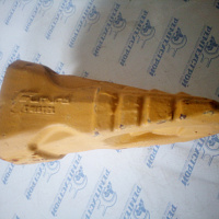 Коронка зуба ковша Esco V23 Futura Twister