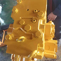 Гидрораспределитель Komatsu PC200-8  723-46-23103 восстановленный