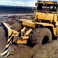 Бульдозер колесный К-702МБА-01-БКУ