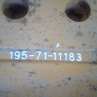 Нож правый 19957111183