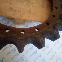 Колесо ведущее экскаватора Hitachi ZX330